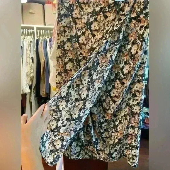 Chenault Midi skirt - Picture 6 of 7